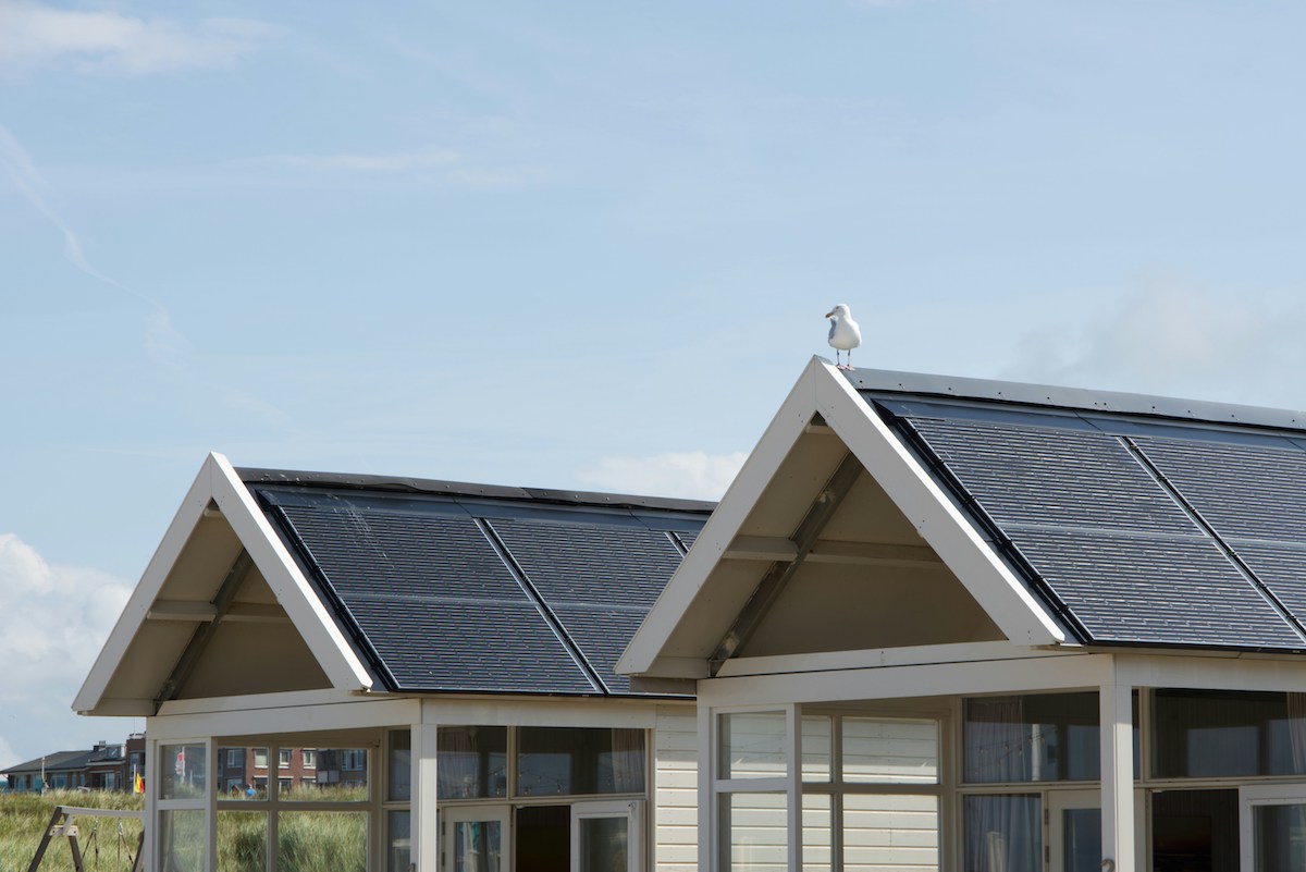 precio de instalar paneles solares en una vivienda unifamiliar